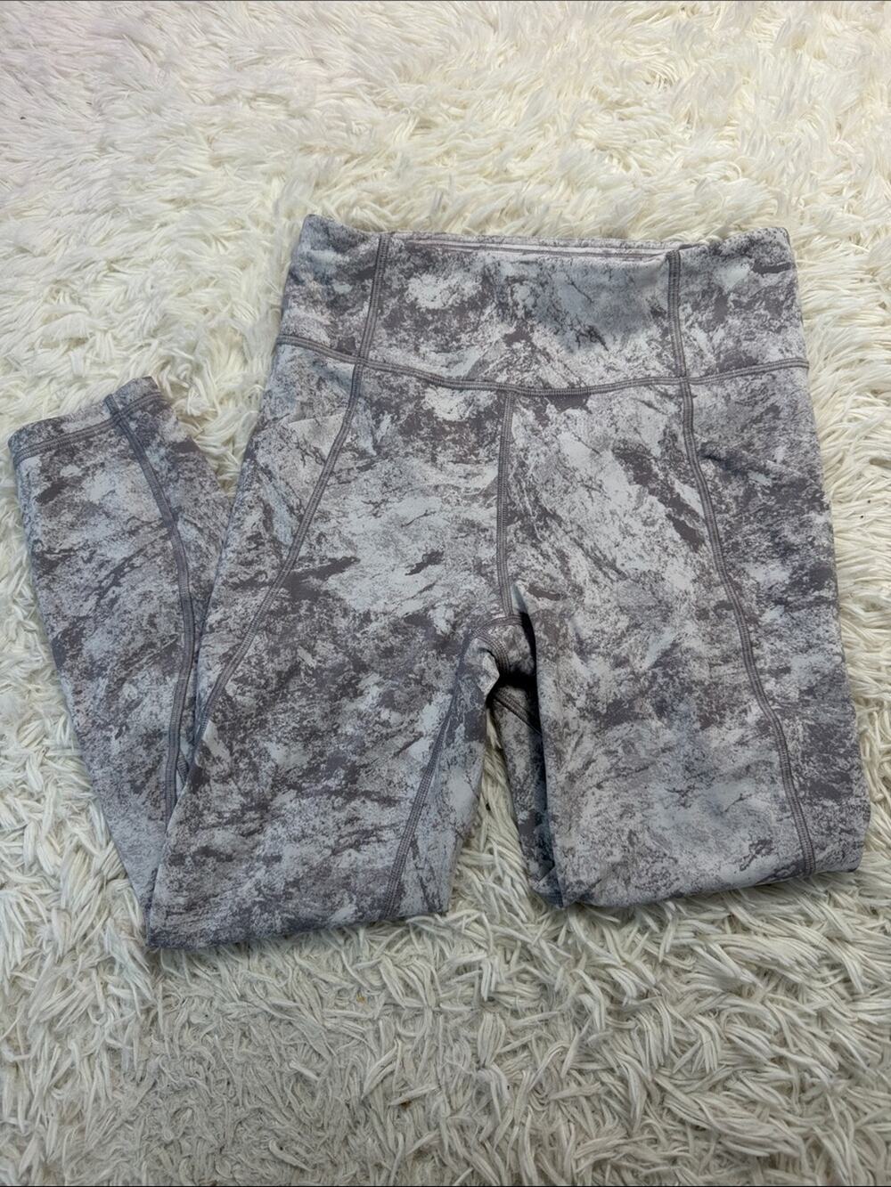 Lululemon Time To Sweat Crop 23"